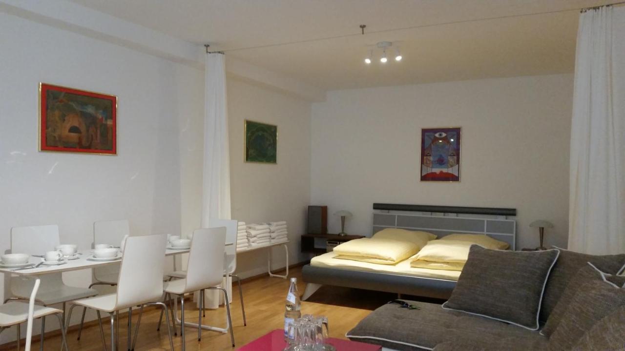Familienfreundliche Apartments Am Park Вюрцбург Экстерьер фото