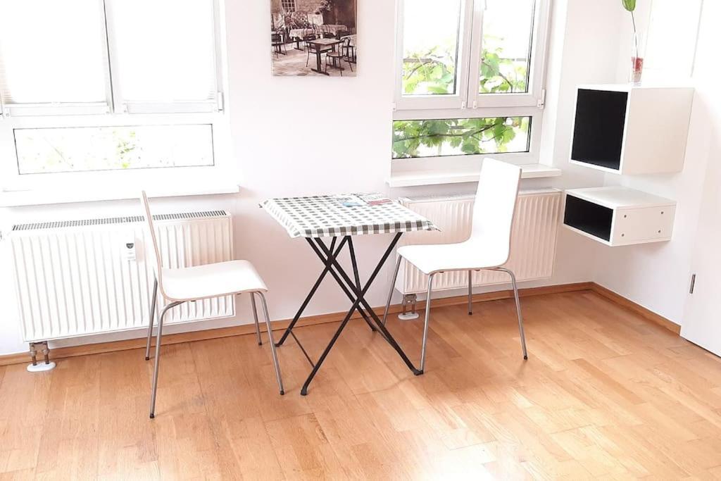 Familienfreundliche Apartments Am Park Вюрцбург Номер фото